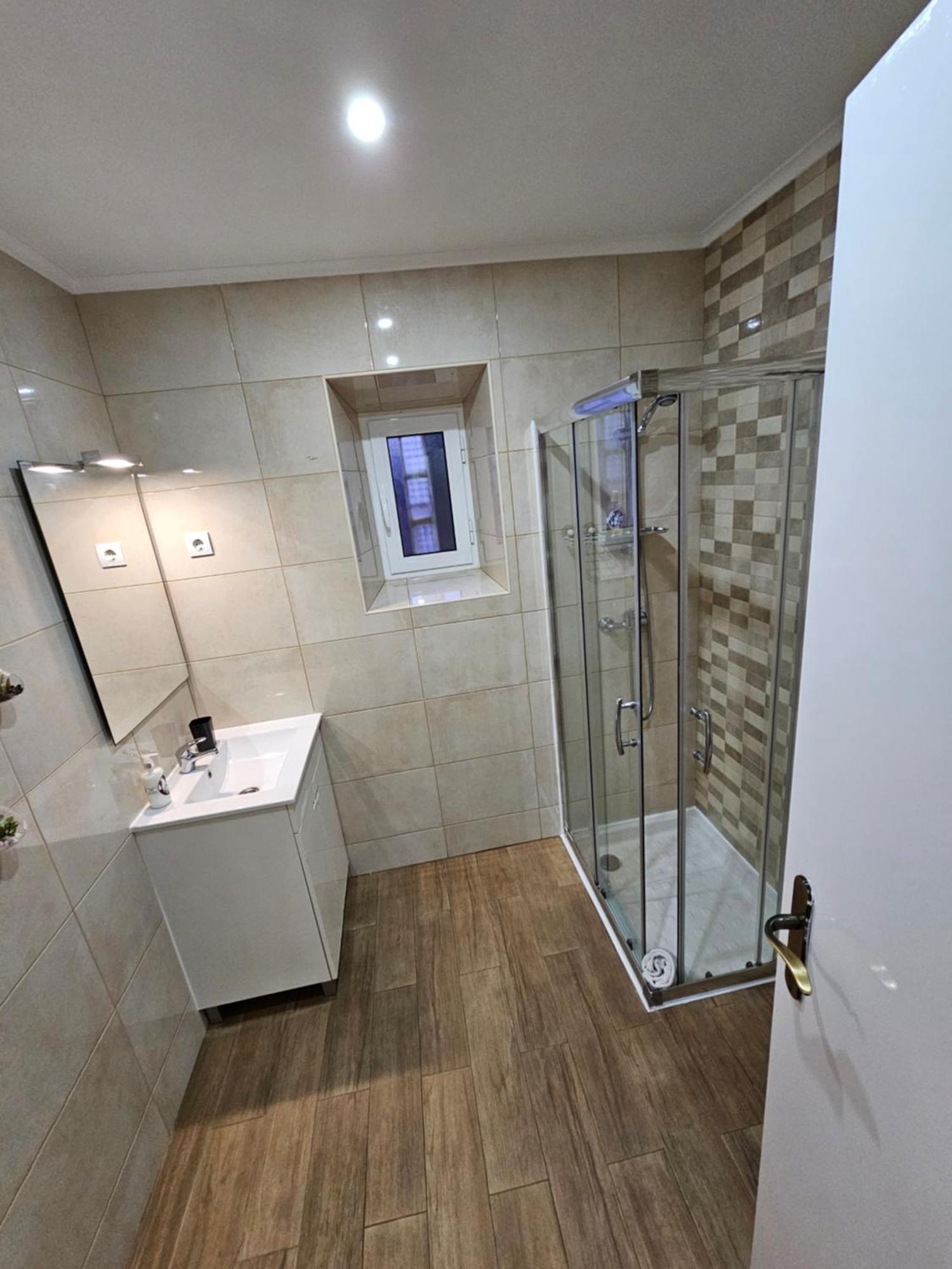 Vila Queiros, 6 Lisboa Phòng bức ảnh